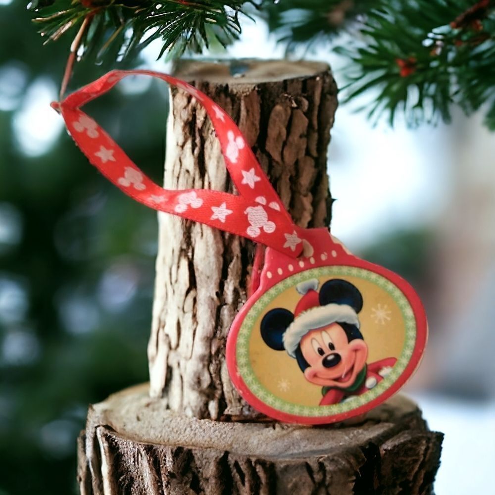 DisneyβMickeyβMouseΒ OrnamentβSantaβClausβHatβCeramicβChristmasβRibbonβMedallionβ